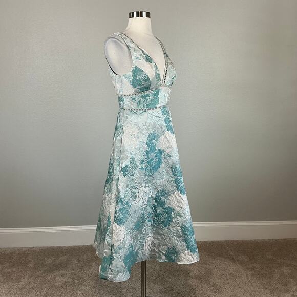 Aidan Mattox Metallic Floral Cocktail Dress Size 6 Blue and Green Fit and Flare - Picture 2 of 14